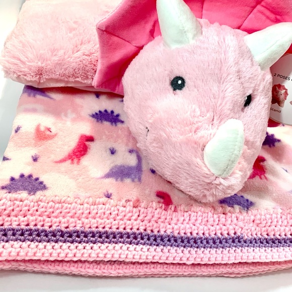 Pink Dinosaur Ceratops Crochet Baby Blanket 3 Piece Gift Set - Picture 9 of 9